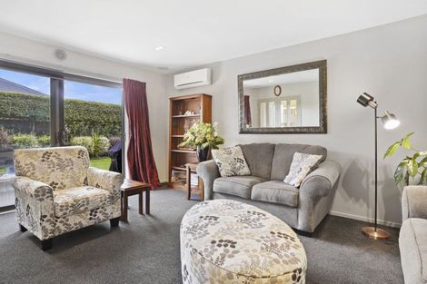 Photo of property in 22 Merrilees Place, Linwood, Christchurch, 8062