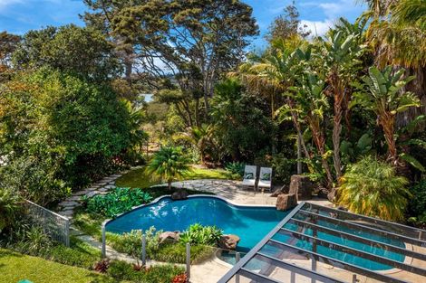 Photo of property in 25 Kingfisher Grove, Greenhithe, Auckland, 0632