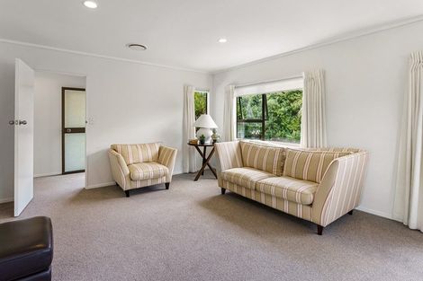 Photo of property in 104 Tutere Street, Waikanae Beach, Waikanae, 5036