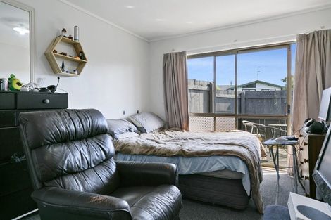 Photo of property in 1/23 Newberry Place, Richmond Heights, Taupo, 3330