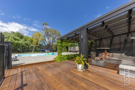 Photo of property in 855 State Highway 16, Waimauku, 0812