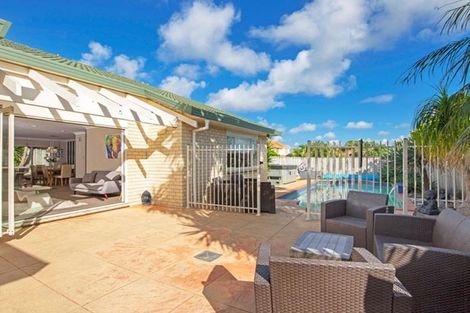 Photo of property in 8 Athenry Place, Dannemora, Auckland, 2016