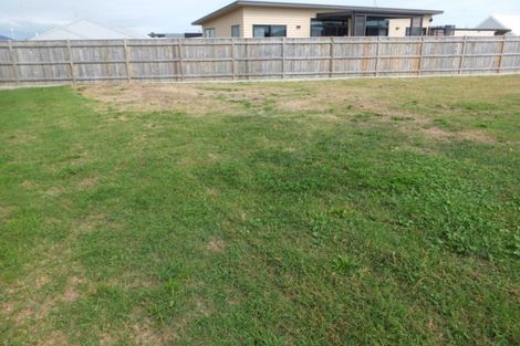 Photo of property in 8 Forbes Road, Foxton Beach, Foxton, 4815