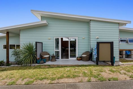 Photo of property in 32a Ohuirehe Road, Coastlands, Whakatane, 3120