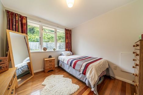 Photo of property in 69 Moeraki Road, Maoribank, Upper Hutt, 5018