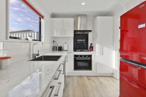 Photo of property in 125a Gilberthorpes Road, Hei Hei, Christchurch, 8042