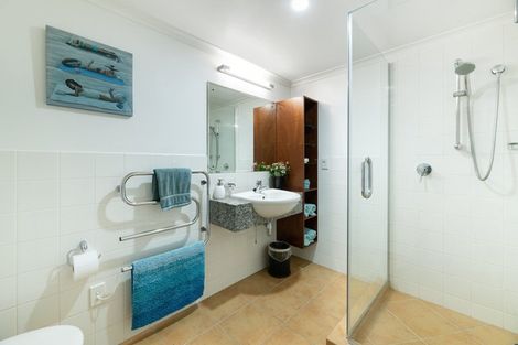 Photo of property in 205/178 Marine Parade, Mount Maunganui, 3116