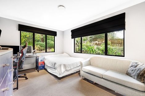 Photo of property in 7 Kerridge Close, Shamrock Park, Auckland, 2016