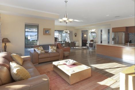 Photo of property in 48 Rotherham Drive, West Melton, 7618