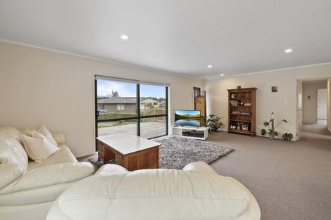 Photo of property in 11 Wharuka Glade, Mangawhai, 0505