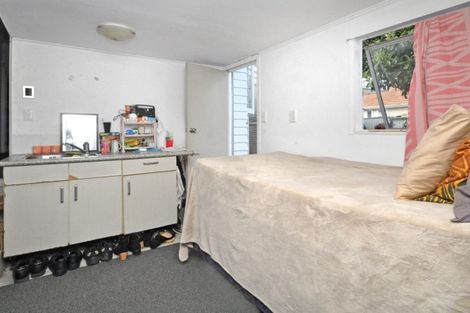 Photo of property in 4 Esmeralda Avenue, Avondale, Auckland, 1026