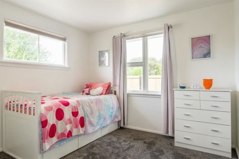 Photo of property in 13 Gladson Avenue, Sockburn, Christchurch, 8042