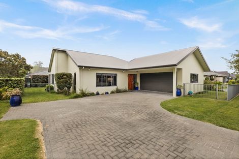 Photo of property in 1 Pinotage Drive, Greenmeadows, Napier, 4112