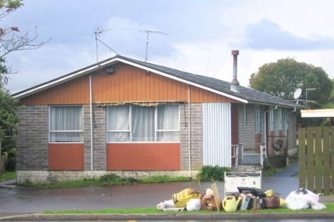 Photo of property in 1/13 Lincoln Road, Henderson, Auckland, 0610