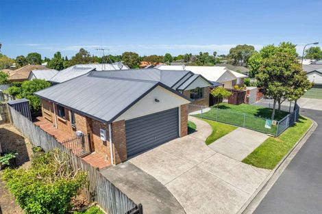 Photo of property in 38 Diomede Glade, Flagstaff, Hamilton, 3210