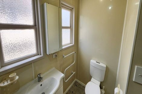 Photo of property in 107 Brooklands Road, Brooklands, New Plymouth, 4310