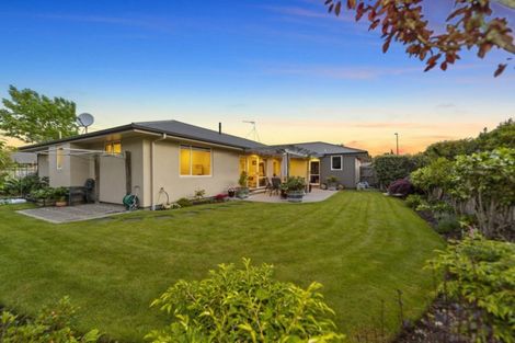 Photo of property in 2 Westminster Place, Rototuna North, Hamilton, 3210