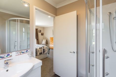 Photo of property in 9 Chenin Place, Greenmeadows, Napier, 4112