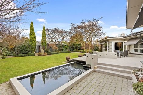 Photo of property in 12 Joyce Crescent, Ilam, Christchurch, 8041