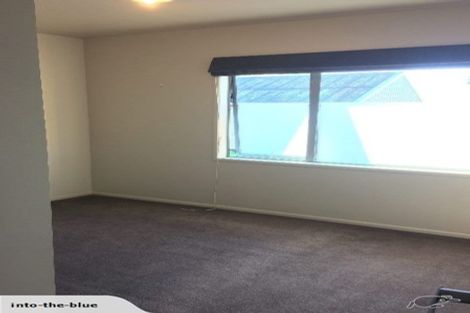 Photo of property in 50 Queens Road, Glen Avon, New Plymouth, 4312