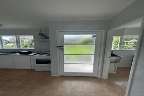 Photo of property in 39 Diana Drive, Glenfield, Auckland, 0627