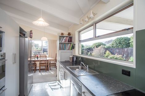 Photo of property in 244a Te Moana Road, Waikanae, 5036