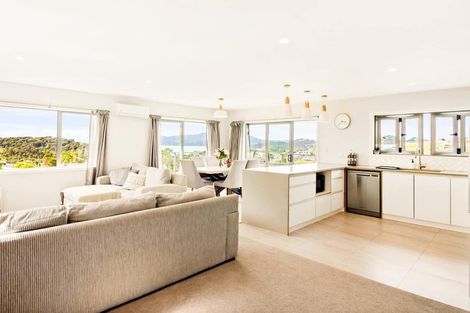 Photo of property in 28 Cable Bay Block Road, Cable Bay, 0420