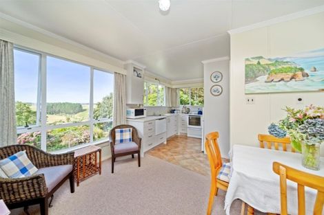 Photo of property in 22 Clifford Street, Hawera, 4610