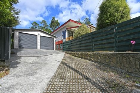 Photo of property in 4 Avro Road, Blue Mountains, Upper Hutt, 5371