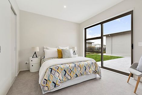 Photo of property in 33 Doidge Street, Beachlands, Auckland, 2018