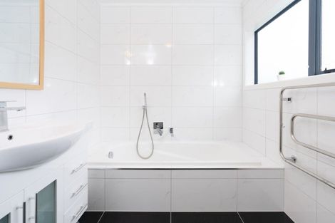 Photo of property in 39 Vasanta Avenue, Ngaio, Wellington, 6035