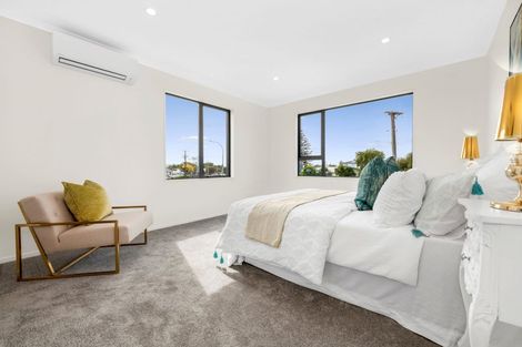 Photo of property in 658a Te Atatu Road, Te Atatu Peninsula, Auckland, 0610