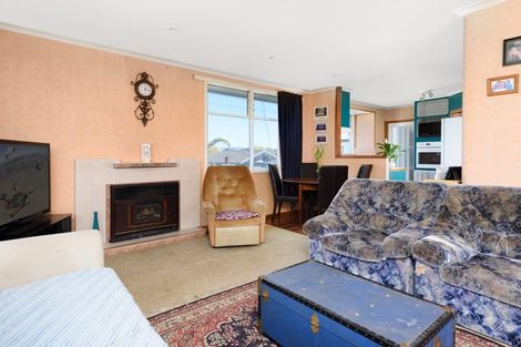 Photo of property in 17a Stirling Grove, Greerton, Tauranga, 3112