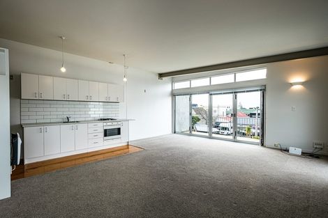 Photo of property in 6/1 Wiggins Street, Sumner, Christchurch, 8081