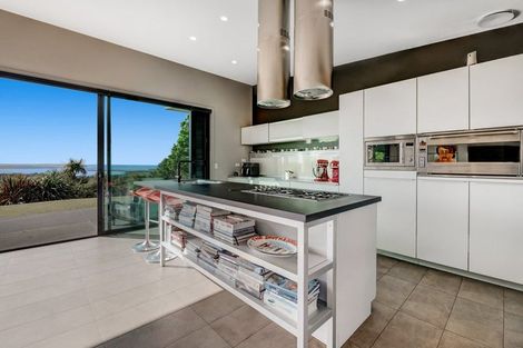 Photo of property in 102 West Road, Kaukapakapa, 0873