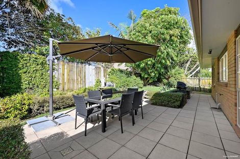 Photo of property in 55 Bob Charles Drive, Golflands, Auckland, 2013