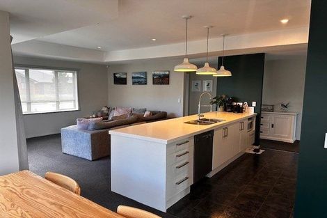 Photo of property in 106 Shillingford Boulevard, Rolleston, 7615