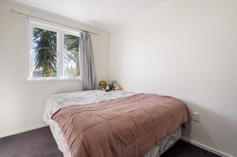 Photo of property in 2/1a Becroft Drive, Forrest Hill, Auckland, 0620