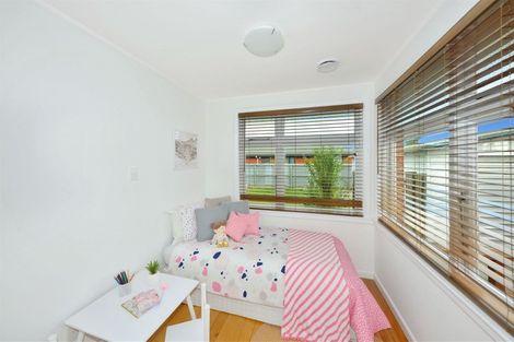 Photo of property in 55 East Belt, Rangiora, 7400