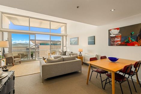 Photo of property in Portal Apartments, 8a/42 Cable Street, Te Aro, Wellington, 6011
