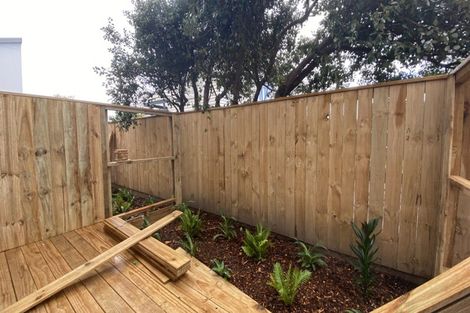 Photo of property in 6/2 Moor Avenue, Te Atatu Peninsula, Auckland, 0610
