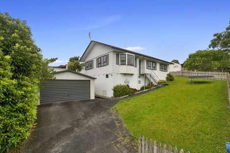 Photo of property in 14 Holmes Drive South, West Harbour, Auckland, 0618