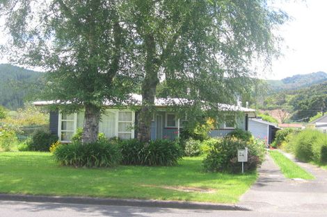 Photo of property in 24 Ngatai Street, Taumarunui, 3920