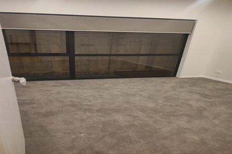 Photo of property in 2 Oakheart Way, Forrest Hill, Auckland, 0620