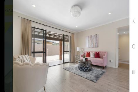 Photo of property in 8 Carisbrook Crescent, Papakura, 2110