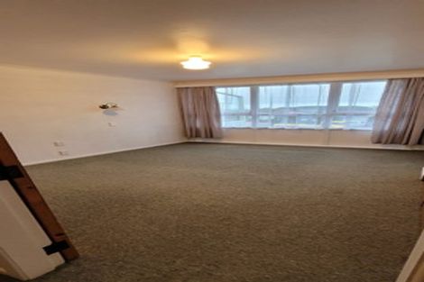 Photo of property in 8 Kitchener Terrace, Moturoa, New Plymouth, 4310