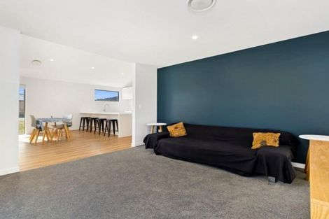 Photo of property in 26 Obelisk Street, Wanaka, 9305