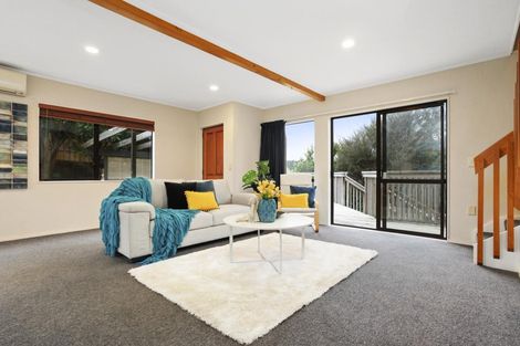 Photo of property in 174 Shaw Road, Oratia, Auckland, 0604