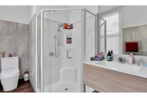 Photo of property in 309 Eastern Terrace, Sydenham, Christchurch, 8023