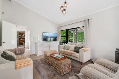 Photo of property in 414 Kaipara Coast Highway, Helensville, Kaukapakapa, 0871